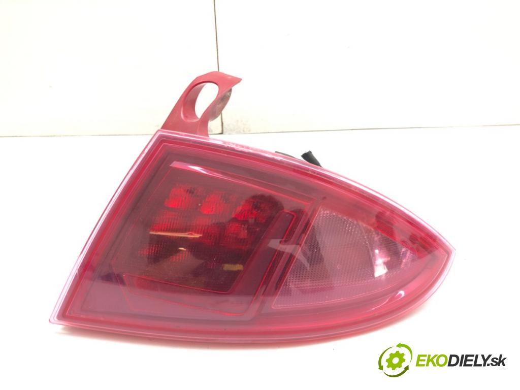 SEAT LEON II liftback 2012 103 kW 2.0 TDI 1968 Svetlo pravy zad 1P0945096J