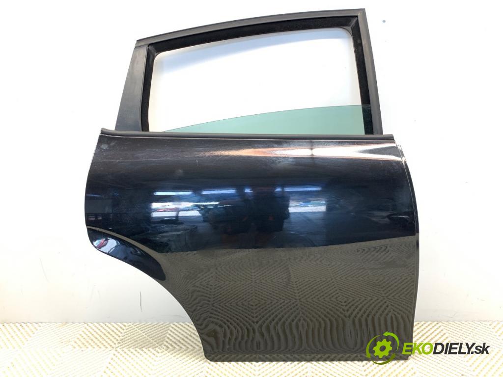 SEAT LEON II liftback 2012 103 kW 2.0 TDI 1968 dveře pravý zadní část 