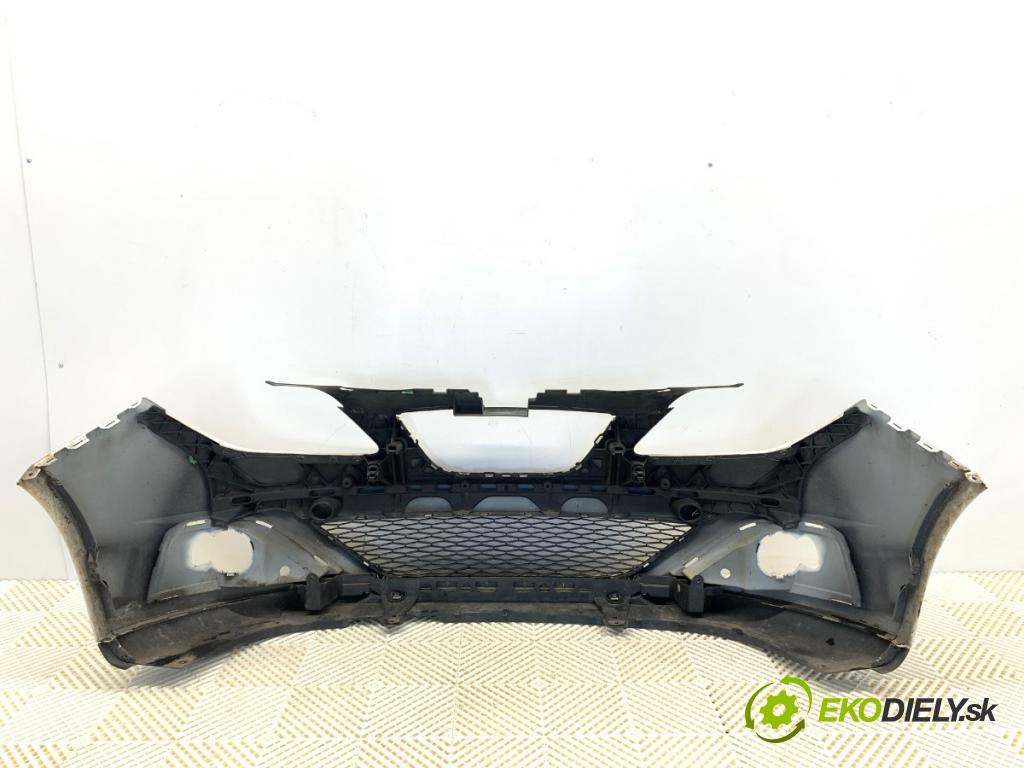 SEAT IBIZA IV liftback 2010 63 kW 1.4 1390 nárazník přední část  (Klika dveří ostatní)