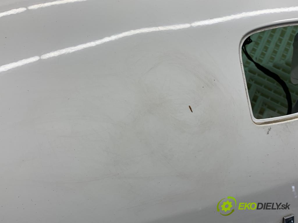 SEAT IBIZA IV liftback 2010 63 kW 1.4 1390 kapota zadní část