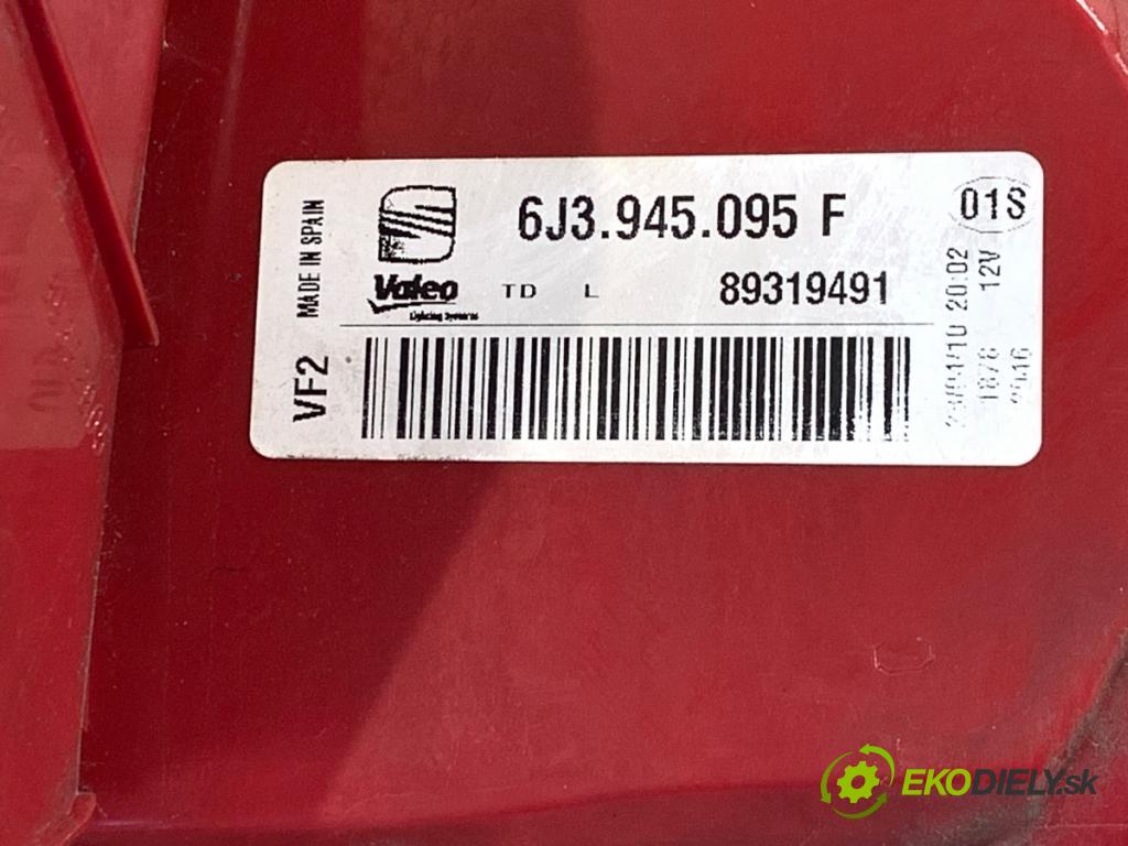 SEAT IBIZA IV liftback 2010 63 kW 1.4 1390 Svetlo ľavy zad 6J3945095F