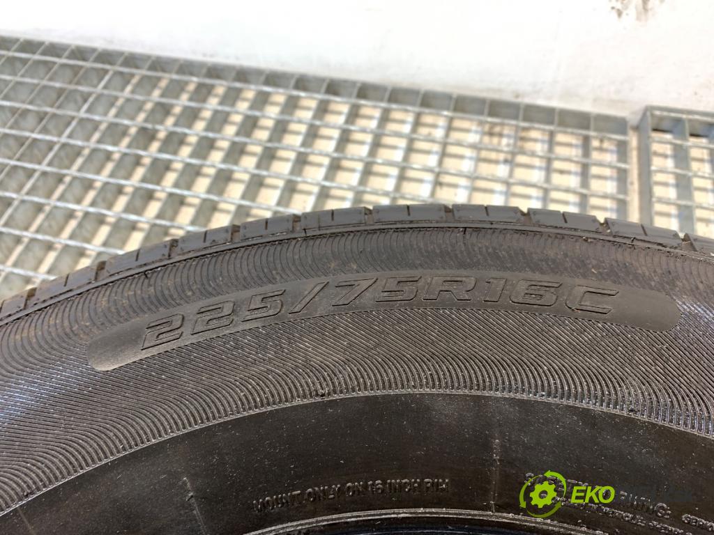 --- --- PNEUMATIKY: 2X 225/75 R16 C FORTUNE: