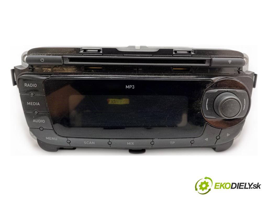 SEAT IBIZA IV liftback 2010 63 kW 1.4 1390 RADIO 6J1035153C (Audio zariadenie)
