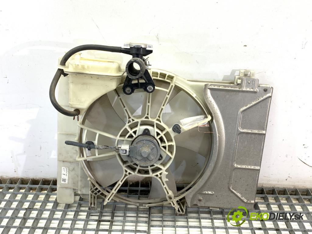 TOYOTA YARIS III liftback 2011 51 kW 1.0 (KSP130_) 998 Ventilátor chladiča 16363-23010 (Ventilátor)