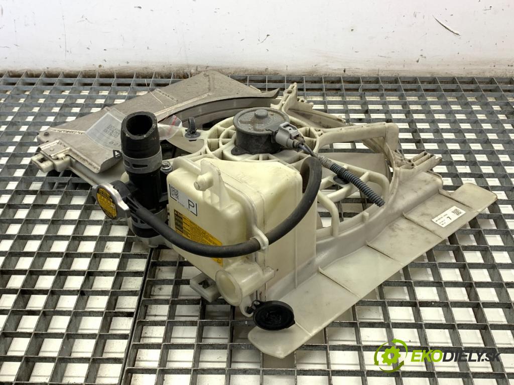 TOYOTA YARIS III liftback 2011 51 kW 1.0 (KSP130_) 998 Ventilátor chladiča 16363-23010 (Ventilátor)
