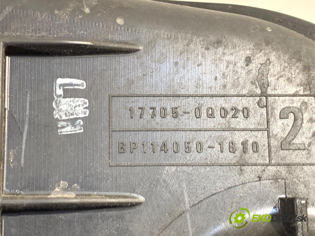 TOYOTA YARIS III liftback 2011 51 kW 1.0 (KSP130_) 998 Obal filtra vzduchu 17705-0Q020 (Obal vzduchového filtra)