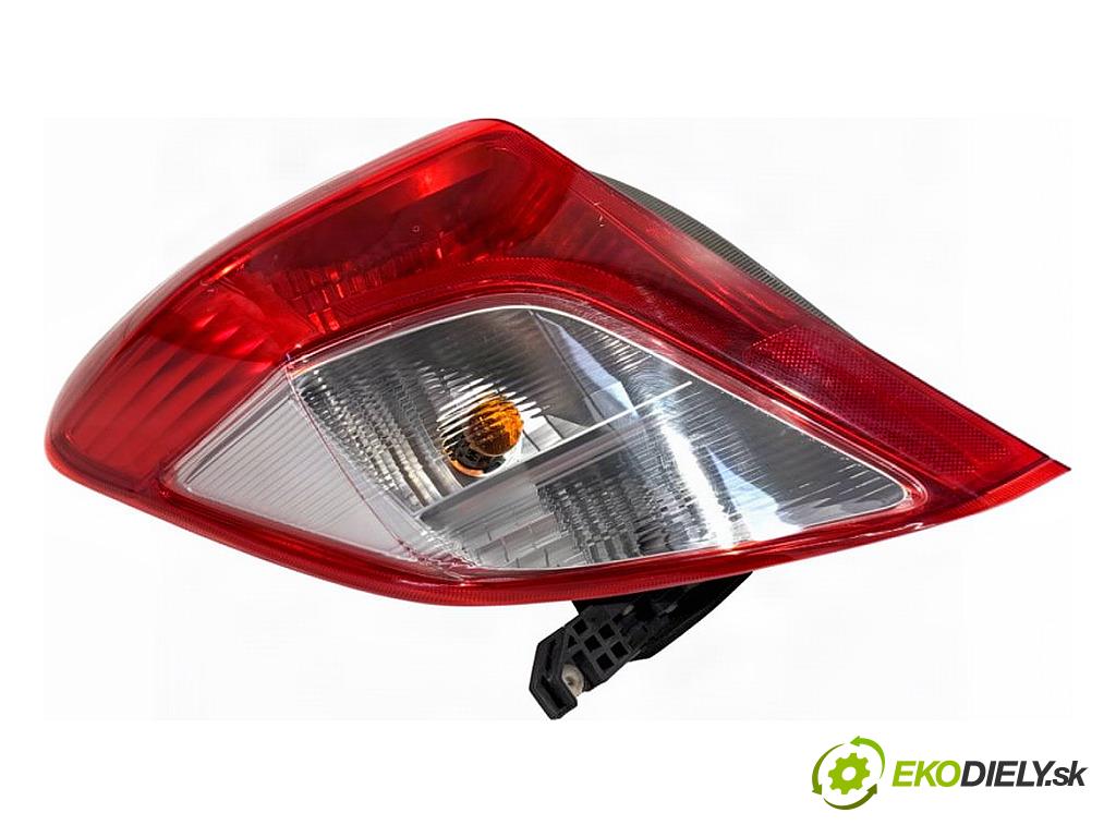 TOYOTA YARIS III liftback 2011 51 kW 1.0 (KSP130_) 998 Svetlo ľavy zad