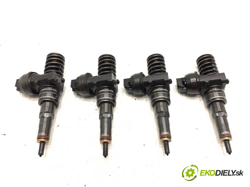 VW GOLF PLUS V liftback 2006 77 kW 1.9 TDI 1896 Vstrekovač 038130073AG