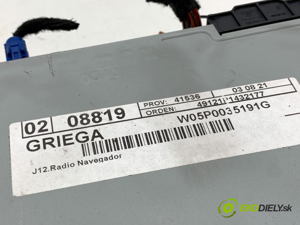 SEAT LEON II liftback 2012 103 kW 2.0 TDI 1968 RADIO 5P0035191G (Audio zařízení)