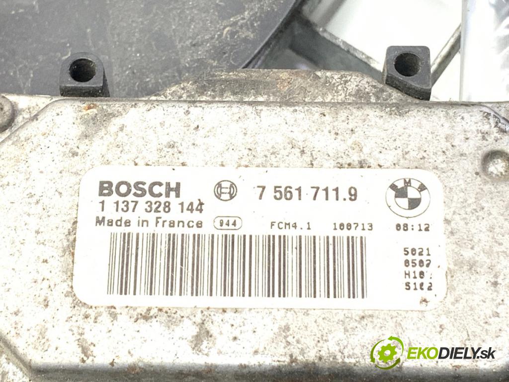 BMW E91 Kombi 2010 135 kW 320 d 1995 ventilátor chladiče 75617119 (Ventilátor)