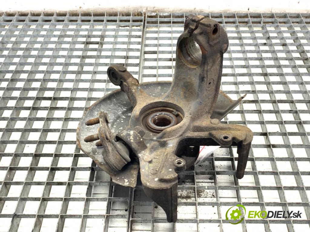 VW POLO V liftback 2011 63 kW 1.4 (6R1) 1390 náboj levý přední část