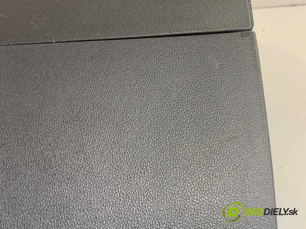 VW POLO V liftback 2011 63 kW 1.4 (6R1) 1390 Priehradka, kastlík spolujazdca 6R1857097R (Priehradka (kastlík))