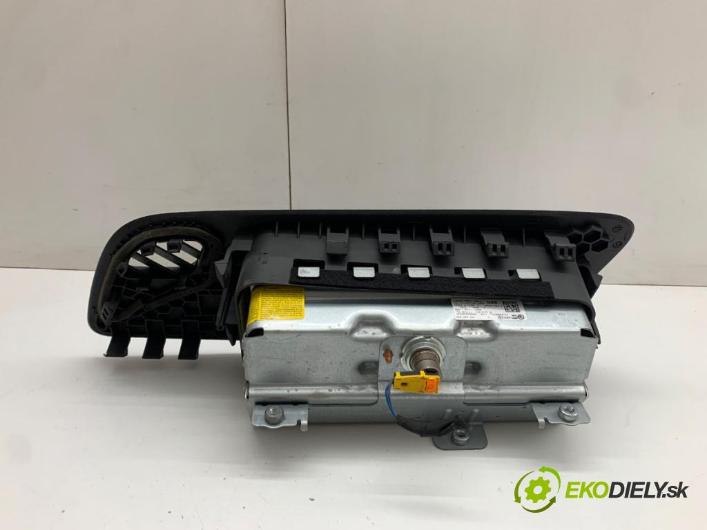 VW POLO V liftback 2011 63 kW 1.4 (6R1) 1390 AirBag spolujezdce 6R0880204 (Airbag)