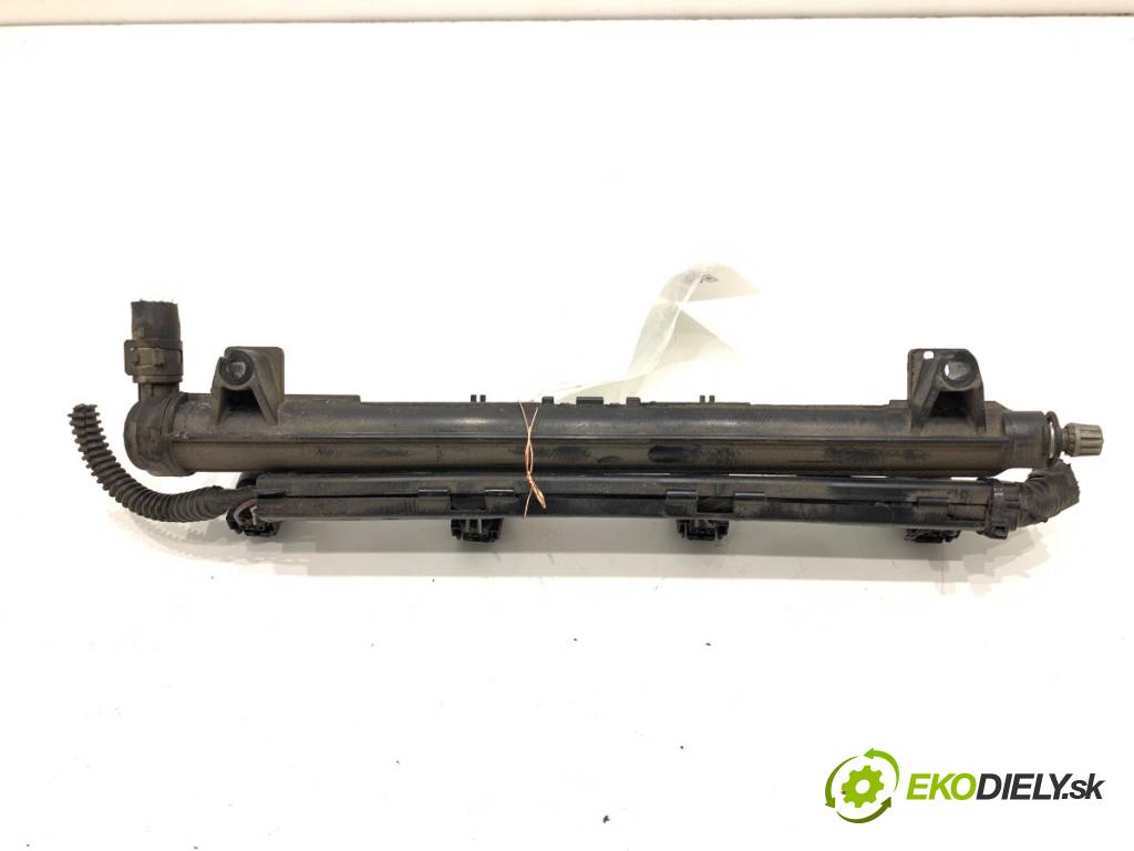 VW POLO V liftback 2011 63 kW 1.4 (6R1) 1390 Lišta vstrekovacia INJEKCIA: 036133320