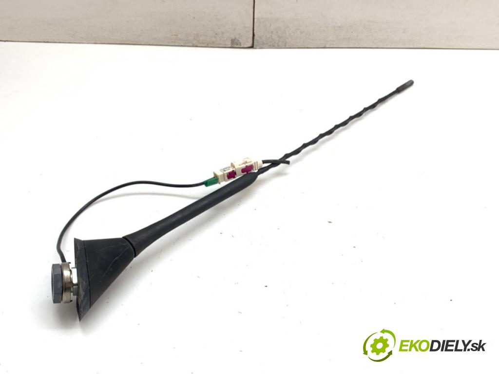 VW POLO V liftback 2011 63 kW 1.4 (6R1) 1390 ANTENA 