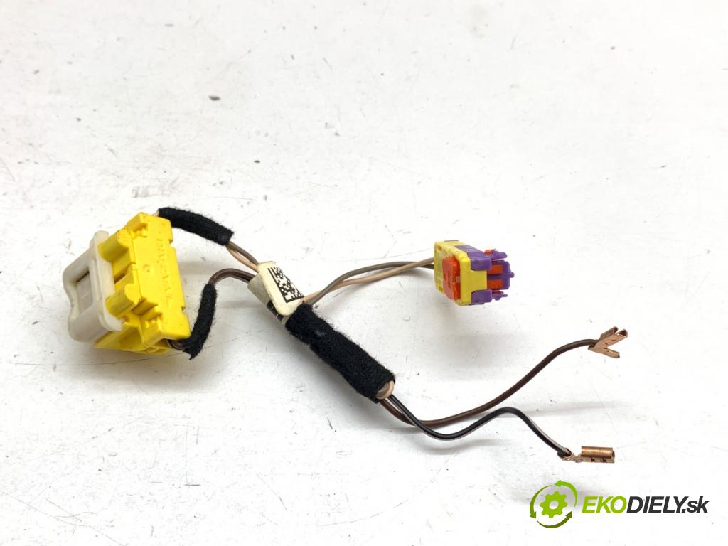 VW POLO V liftback 2011 63 kW 1.4 (6R1) 1390 Káblovačka silentbloku airbag 3C8971584C