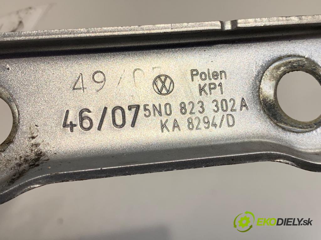 VW TIGUAN SUV 2008 103 kW 2.0 TDI 4motion 1968 Záves kapoty pravy predný 5N0823302A
