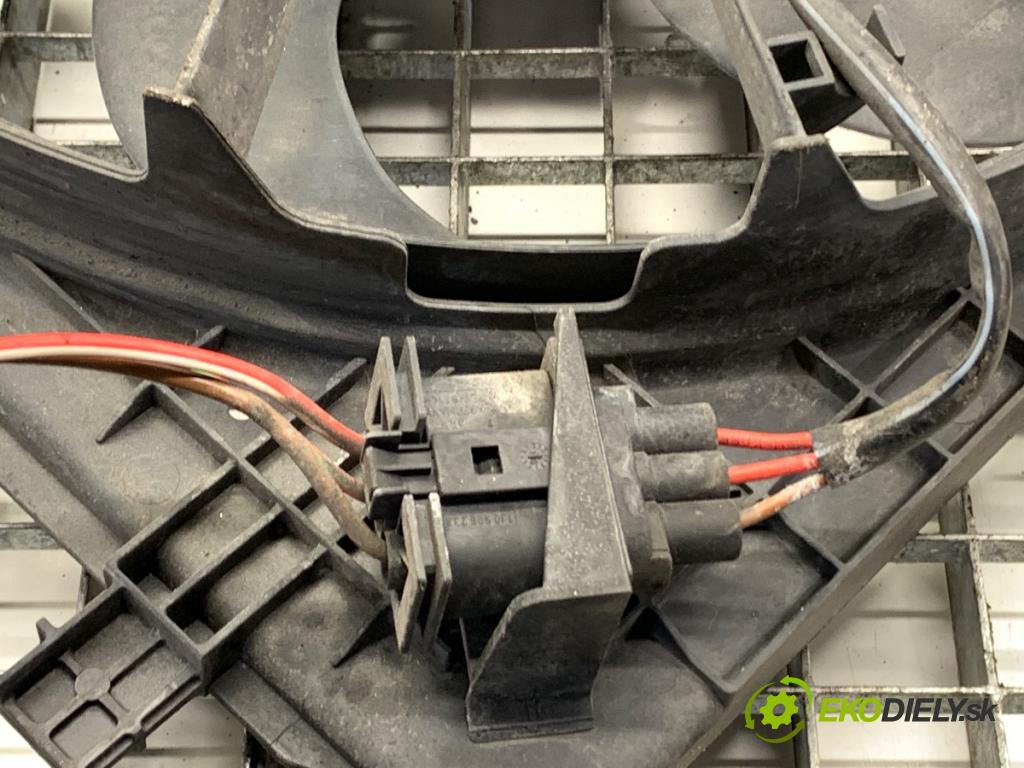 SEAT IBIZA IV liftback 2010 63 kW 1.4 1390 ventilátor chladiče 6R0121207 (Ventilátor)