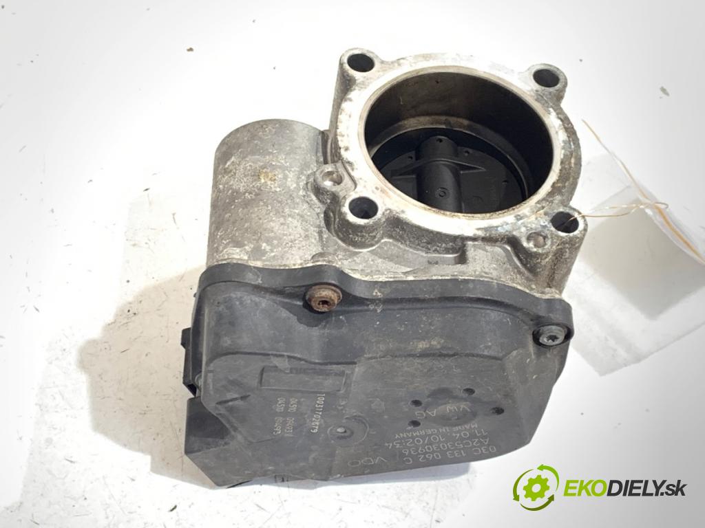 SEAT IBIZA IV liftback 2010 63 kW 1.4 1390 Škrtiaca klapka 03C133062C (Škrtiaca klapka)