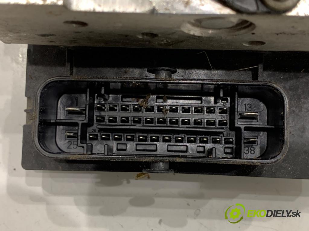 SEAT IBIZA IV liftback 2010 63 kW 1.4 1390 Pumpa ABS 6R0907379R (Pumpa ABS)