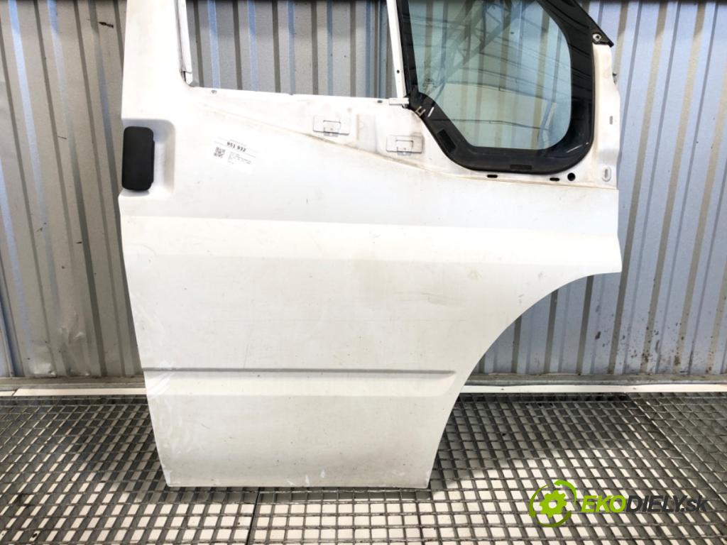 FORD TRANSIT V Autobus 2008 81 kW 2.2 TDCi 2198 dveře pravý přední část