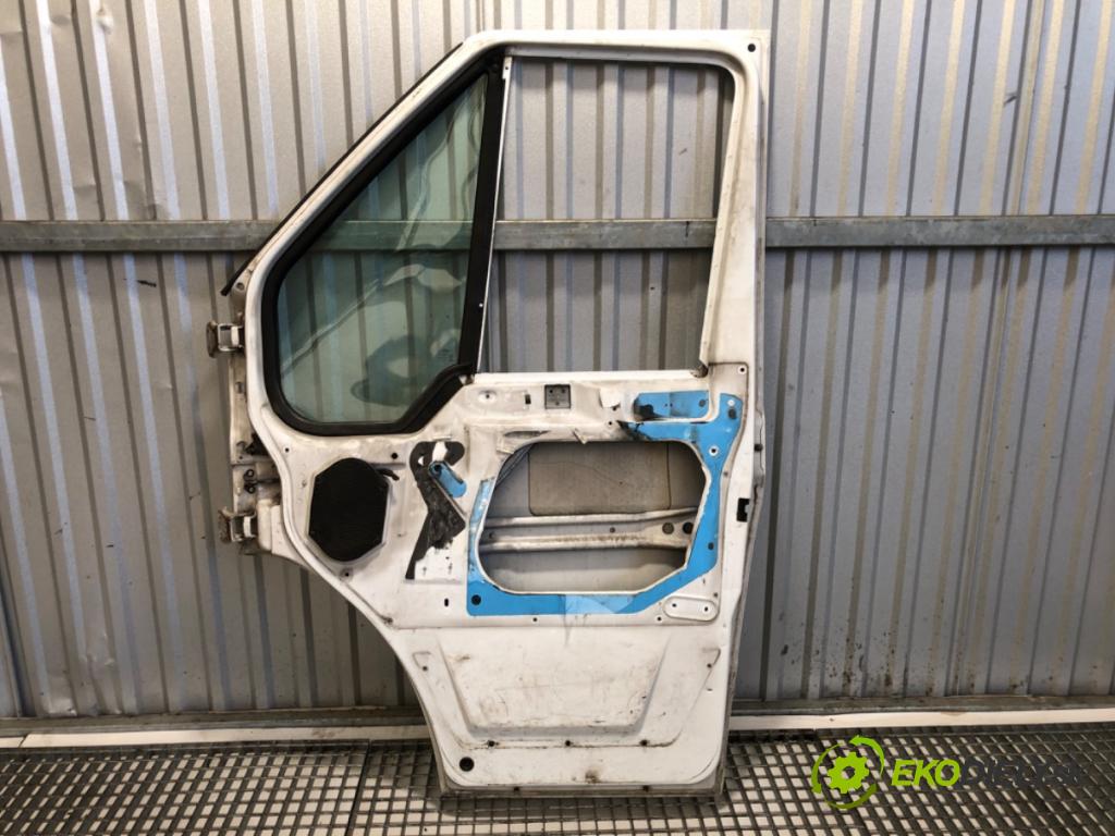 FORD TRANSIT V Autobus 2008 81 kW 2.2 TDCi 2198 dveře pravý přední část