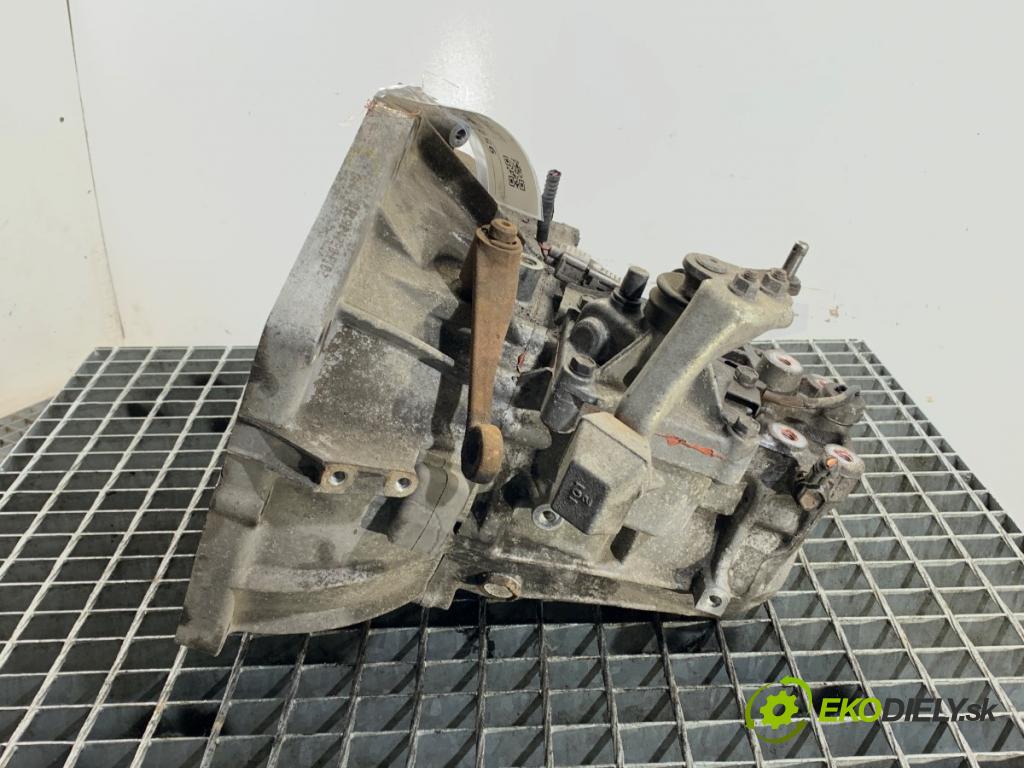 TOYOTA YARIS III liftback 2011 51 kW 1.0 (KSP130_) 998 Prevodovka 20TT06 (Prevodovka)