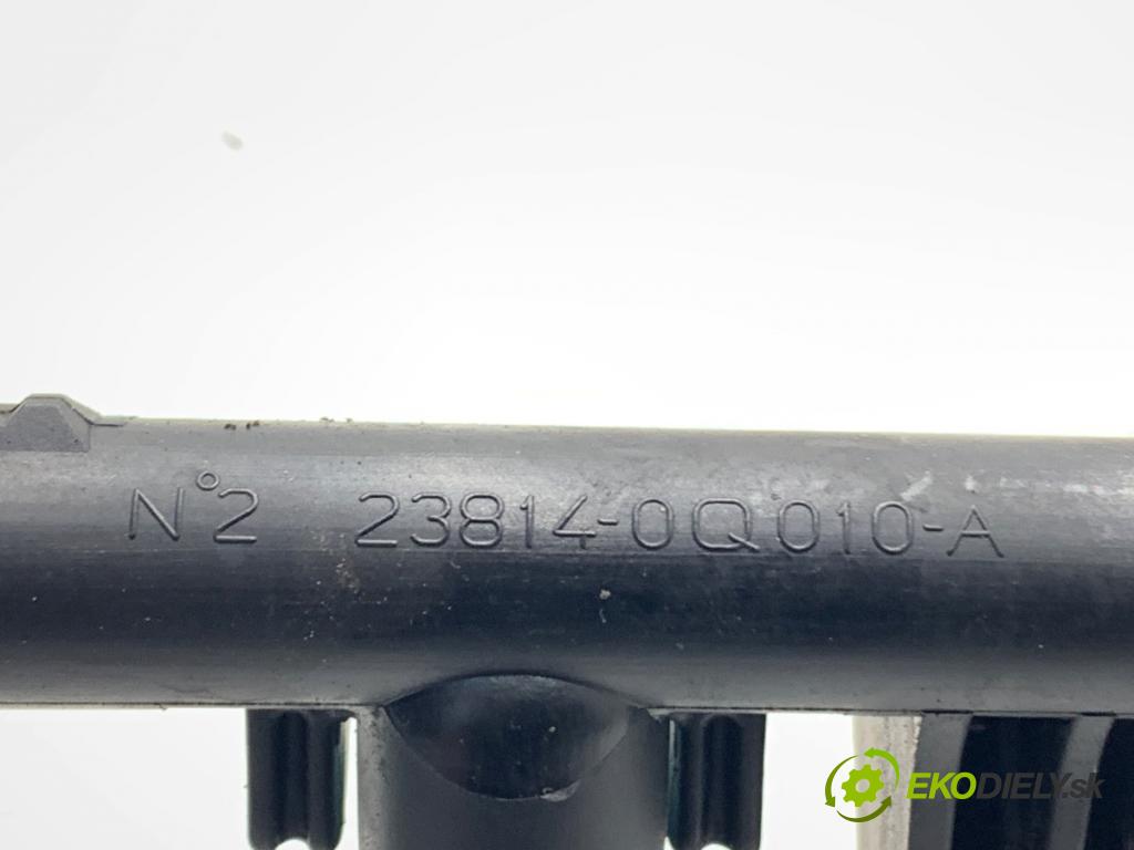 TOYOTA YARIS III liftback 2011 51 kW 1.0 (KSP130_) 998 lišta vstřikovací trysky: 23250-0Q020