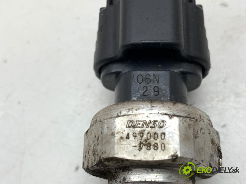 TOYOTA YARIS III liftback 2011 51 kW 1.0 (KSP130_) 998 Snímač klimatizácie 499000-7880 (Snímač klimatizácie)