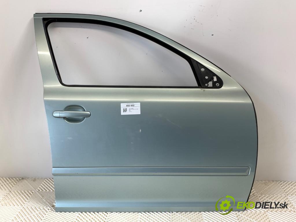 SKODA OCTAVIA II liftback 2011 90 kW 1.4 TSI 1390 dveře pravý přední část 