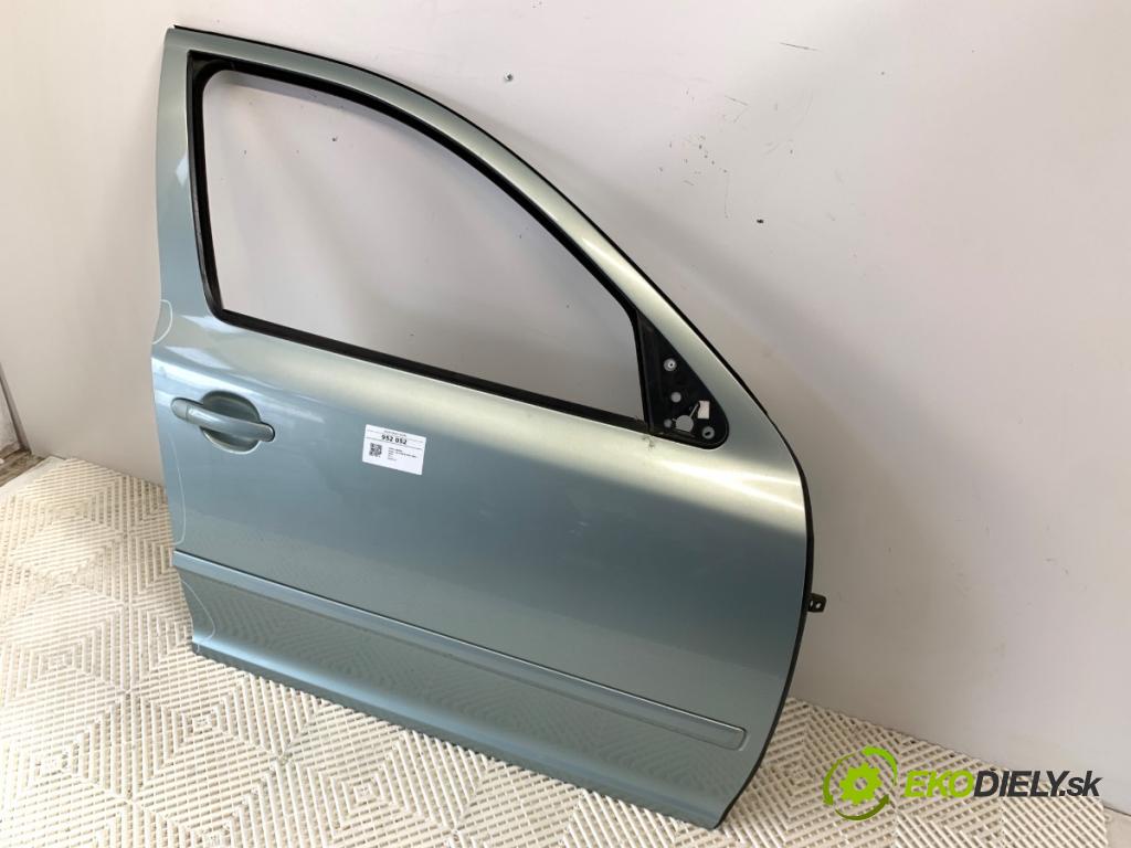 SKODA OCTAVIA II liftback 2011 90 kW 1.4 TSI 1390 dveře pravý přední část