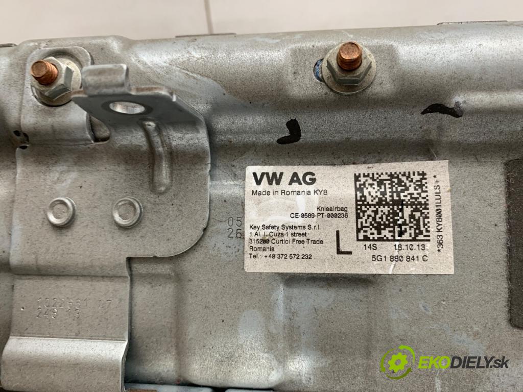 VW GOLF VII Kombi 2013 110 kW 2.0 TDI 1968 AirBag koleno: 5G1880841C