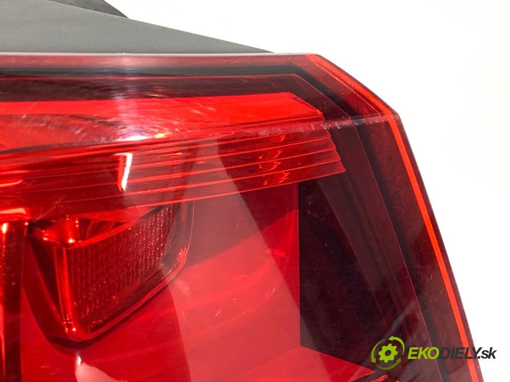 VW GOLF VII Kombi 2013 110 kW 2.0 TDI 1968 Svetlo ľavy zad 5G9945095