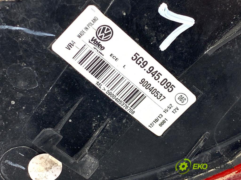 VW GOLF VII Kombi 2013 110 kW 2.0 TDI 1968 Svetlo ľavy zad 5G9945095
