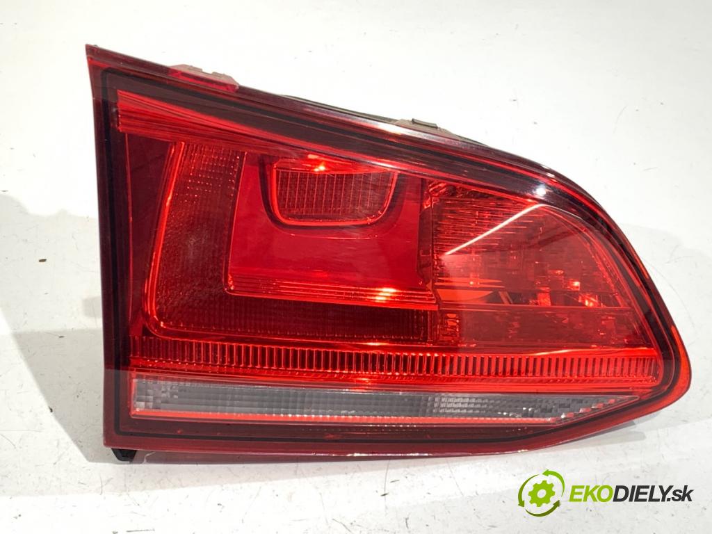 VW GOLF VII Kombi 2013 110 kW 2.0 TDI 1968 Svetlo ľavy zad vnútorná 5G9945093