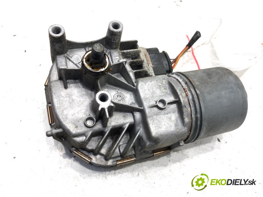 SEAT LEON II liftback 2012 103 kW 2.0 TDI 1968 Motor stieračov predný 1397220654