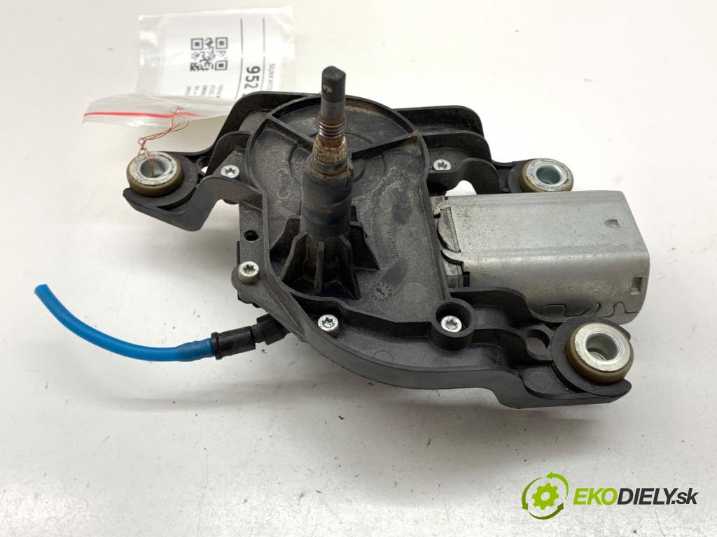 MERCEDES-BENZ W245 liftback 2005 100 kW B 200 (245.233) 2034 Motor stieračov zad A1698201440