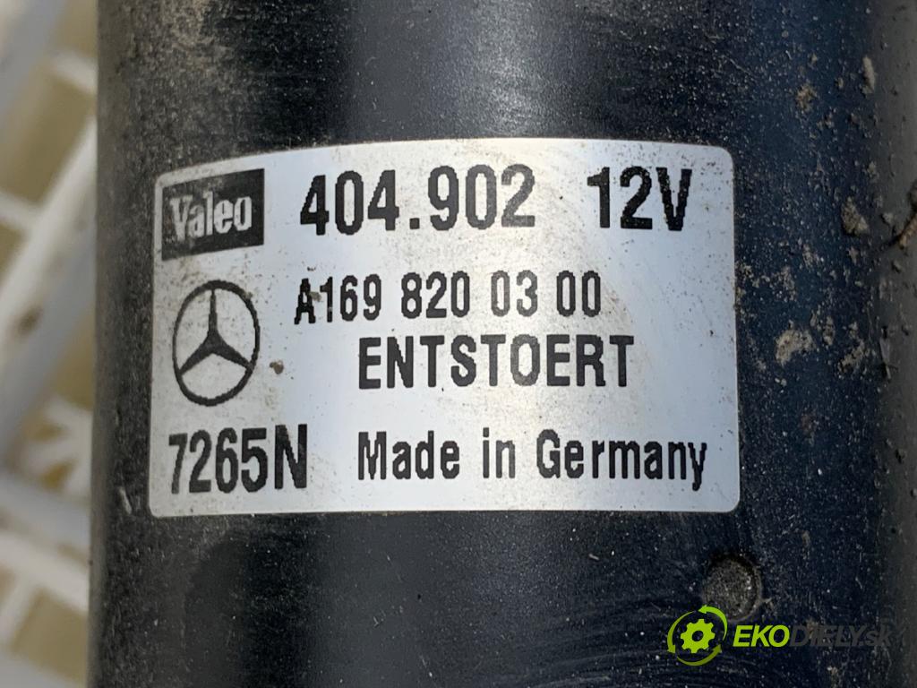 MERCEDES-BENZ W245 liftback 2005 100 kW B 200 (245.233) 2034 Mechanizmus stieračov predný A1698200300 (Motorček stieračov predný)