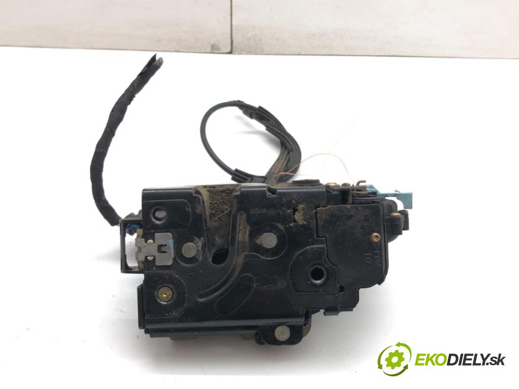 SEAT ALTEA nadwozie wielkoprzestrzenne (MPV) 2004 110 kW 2.0 FSI 1984 zámok Dvere pravy zad 7L0839016