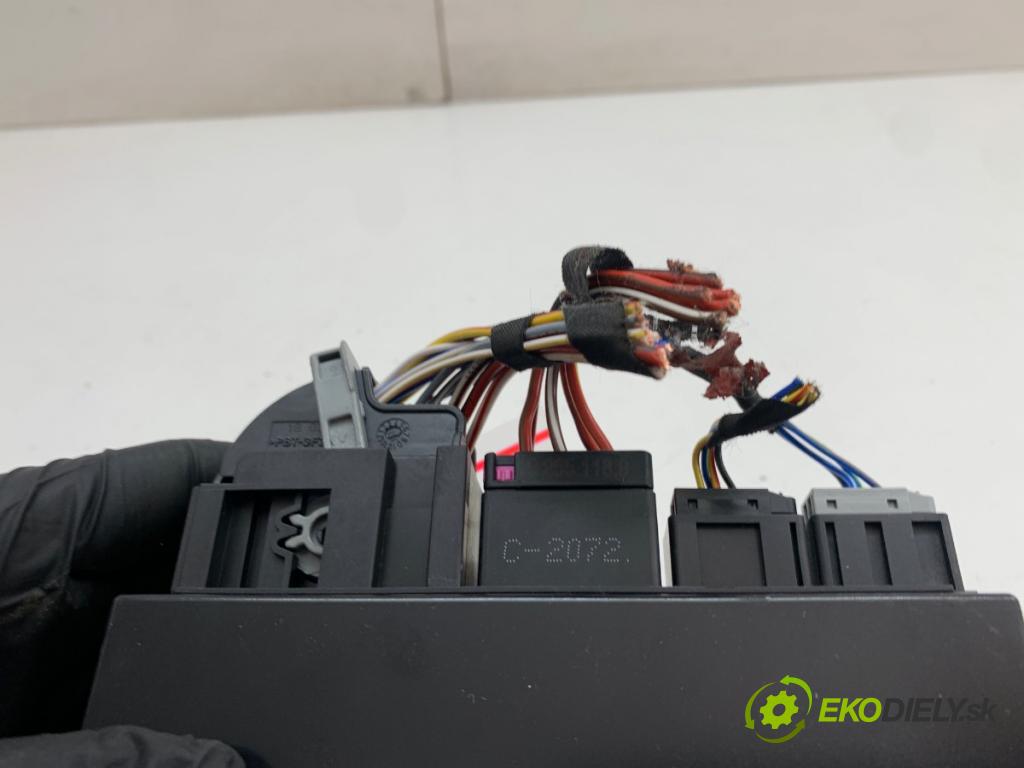 BMW G02 SUV 2022 375 kW M Competition 2993 Modul komfortu 5A056C9 (Modul komfortu)