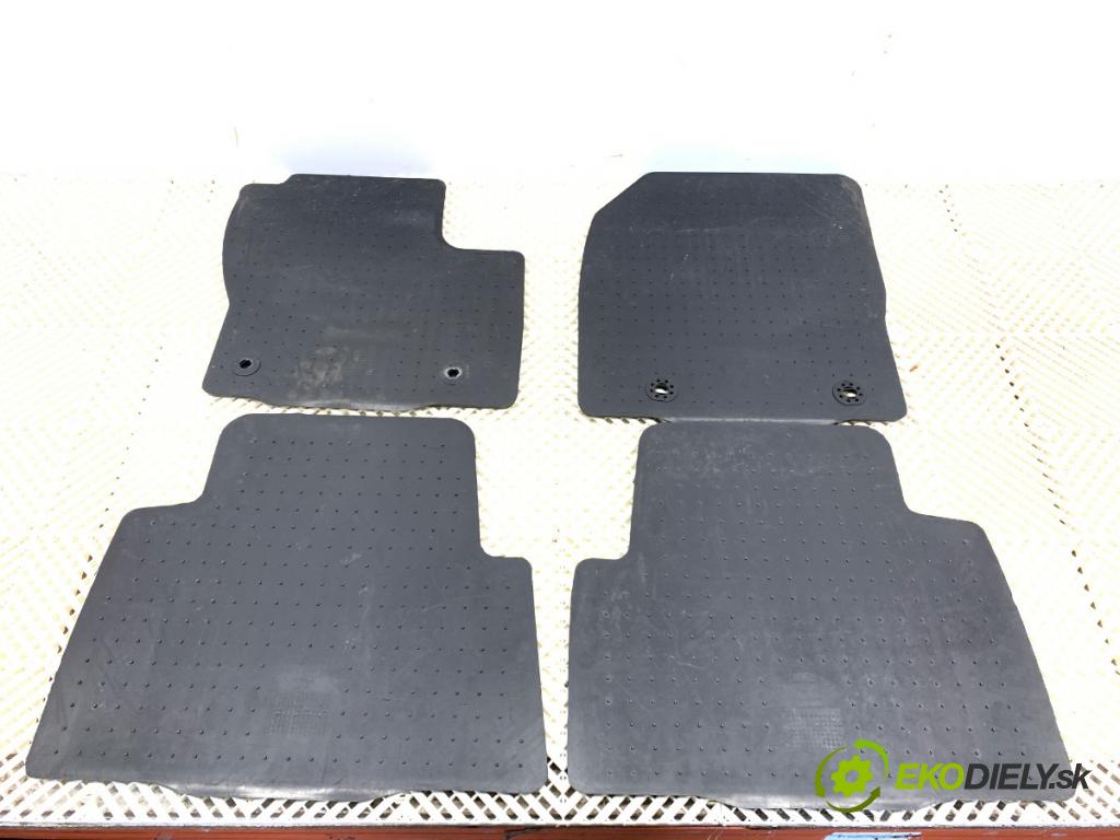 FORD KUGA I SUV 2012 120 kW 2.0 TDCi 4x4 1997 kobereček PRYŽ: 8V4J-13010