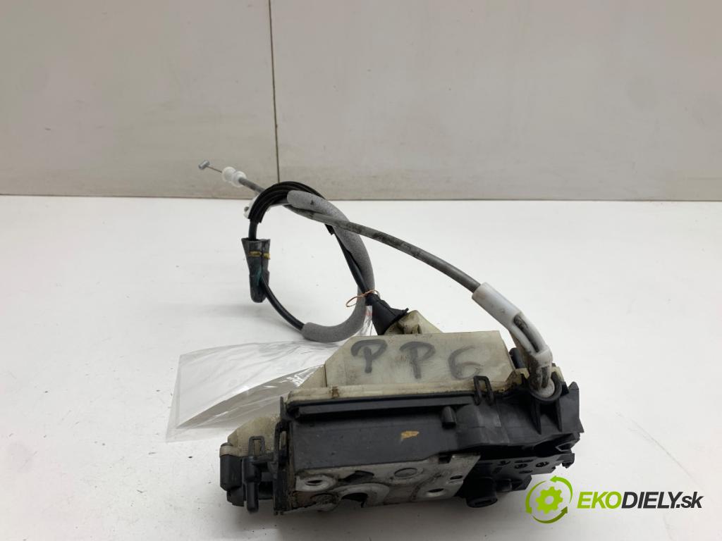CITROEN C4 II liftback 2011 82 kW 1.6 HDi 110 1560 zámok Dvere pravy predný 9685351480