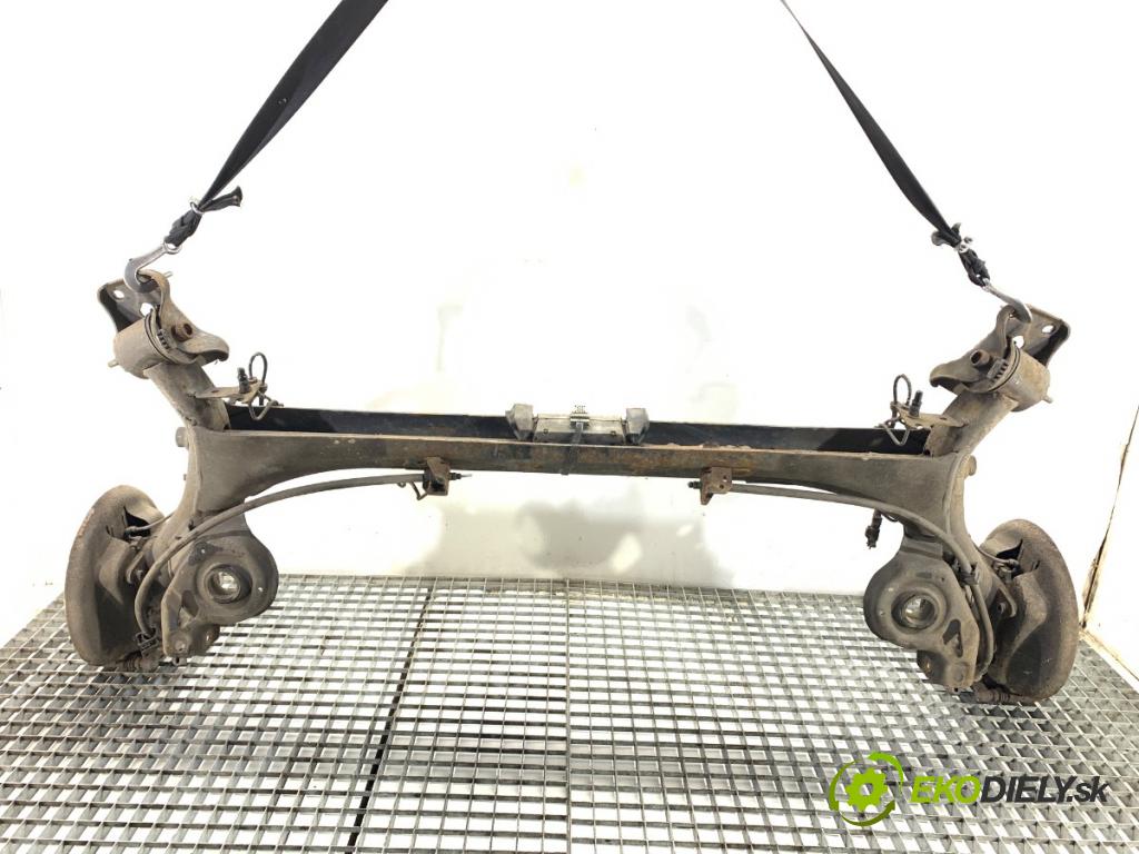CITROEN C4 II liftback 2011 82 kW 1.6 HDi 110 1560 výztuha zadní část 