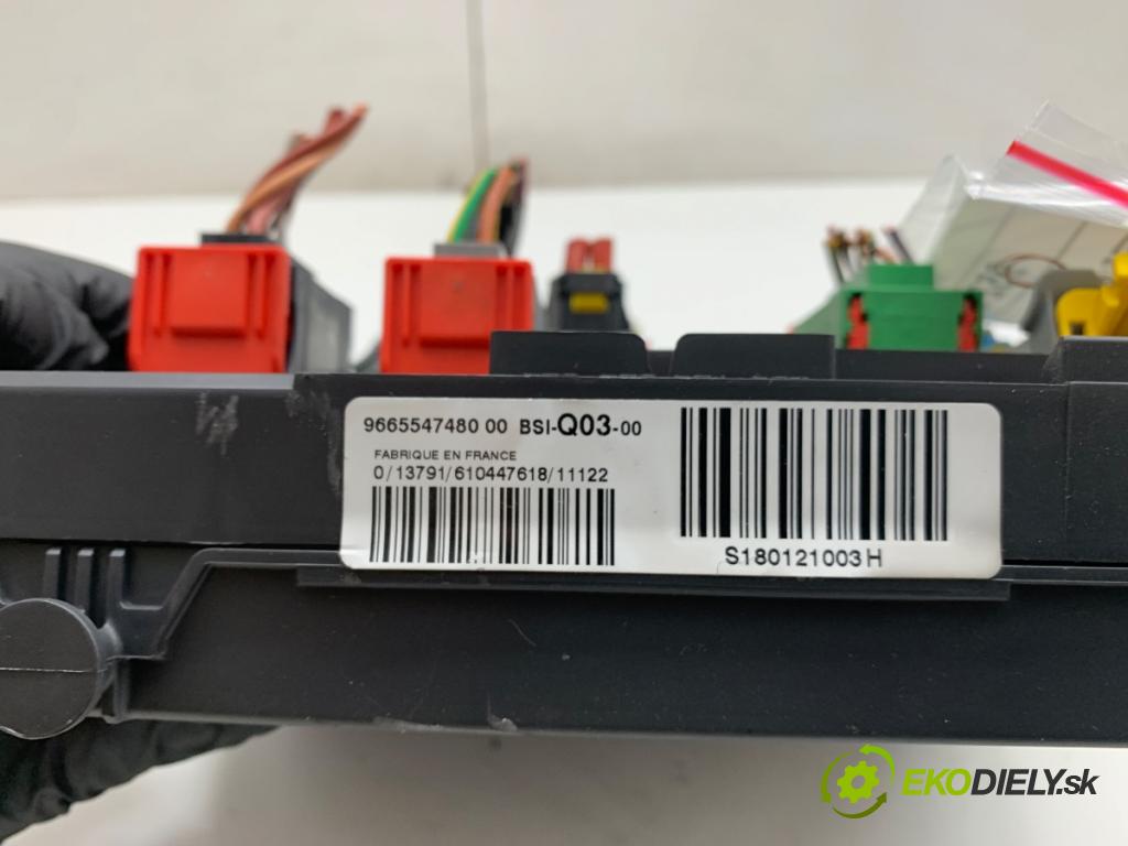 CITROEN C4 II liftback 2011 82 kW 1.6 HDi 110 1560 Modul BSI 9665547480 (Poistková skrinka)
