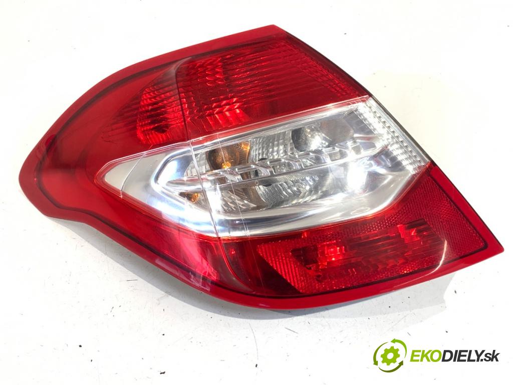 CITROEN C4 II liftback 2011 82 kW 1.6 HDi 110 1560 světlo levý zadní část 9687312180
