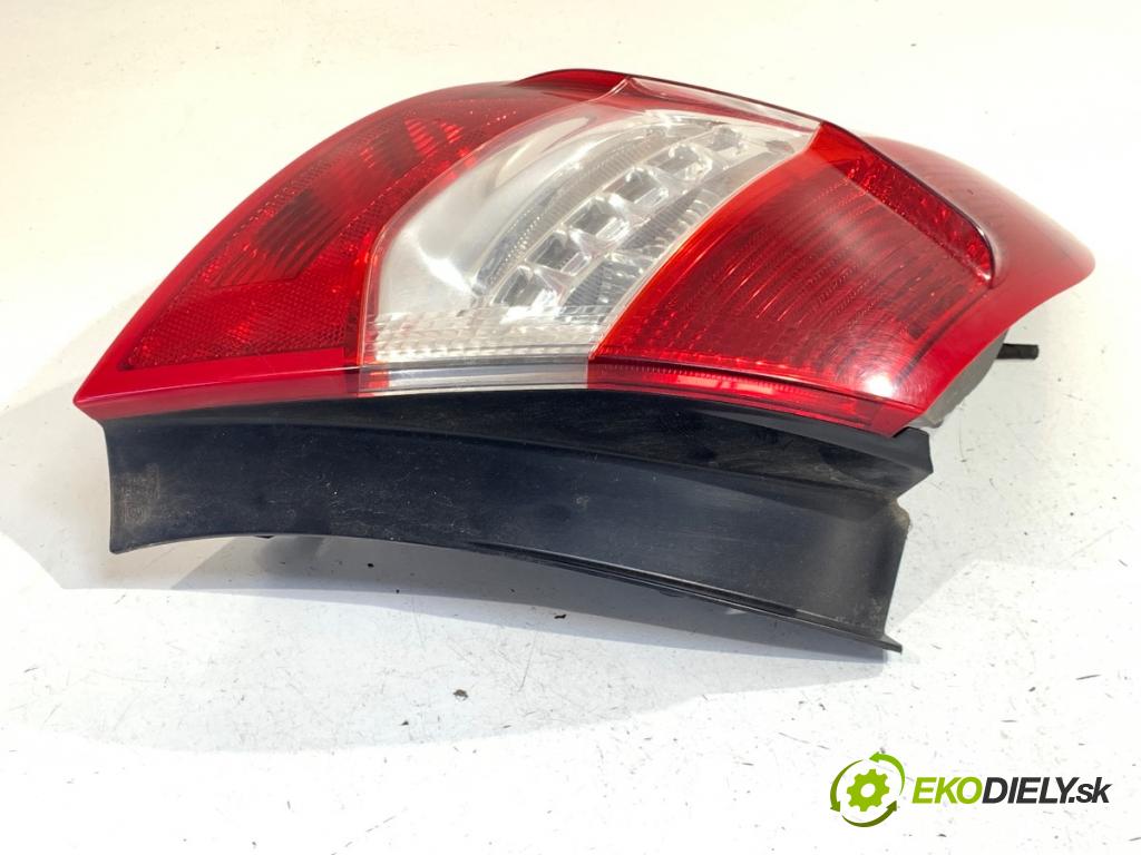 CITROEN C4 II liftback 2011 82 kW 1.6 HDi 110 1560 světlo levý zadní část 9687312180