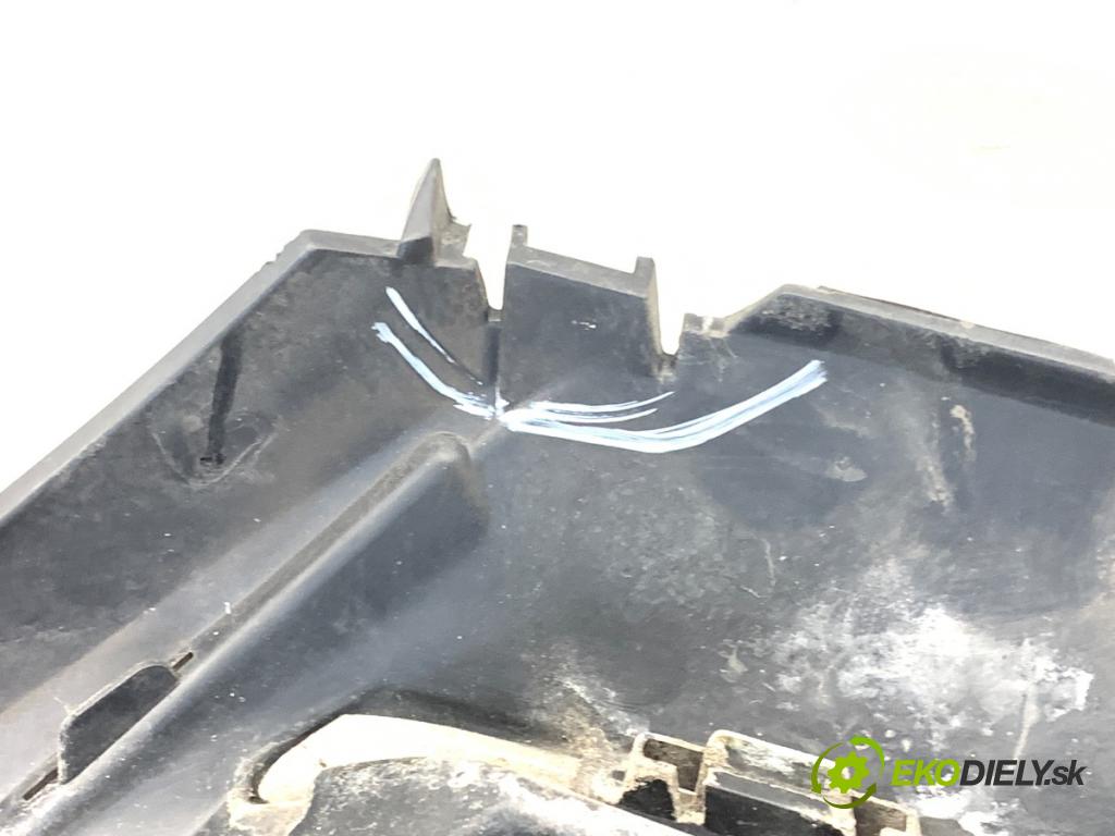 CITROEN C4 II liftback 2011 82 kW 1.6 HDi 110 1560 Mriežka maska 023436-16 (Mriežka predná (maska chladiča))