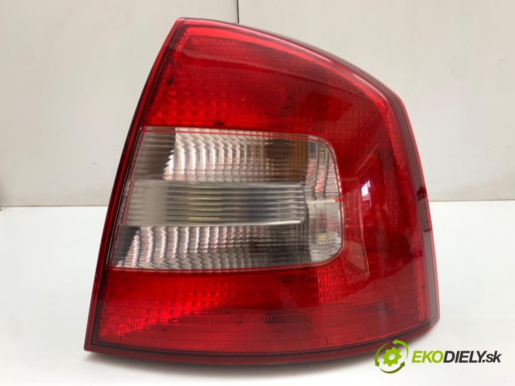 SKODA OCTAVIA II liftback 2011 90 kW 1.4 TSI 1390 Svetlo pravy zad 1Z5945096B