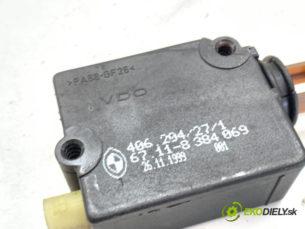 BMW E39 Kombi 2000 135 kW 530 d 2926 Teleskop zámku dverí 8384069 (Motorček ostatné)