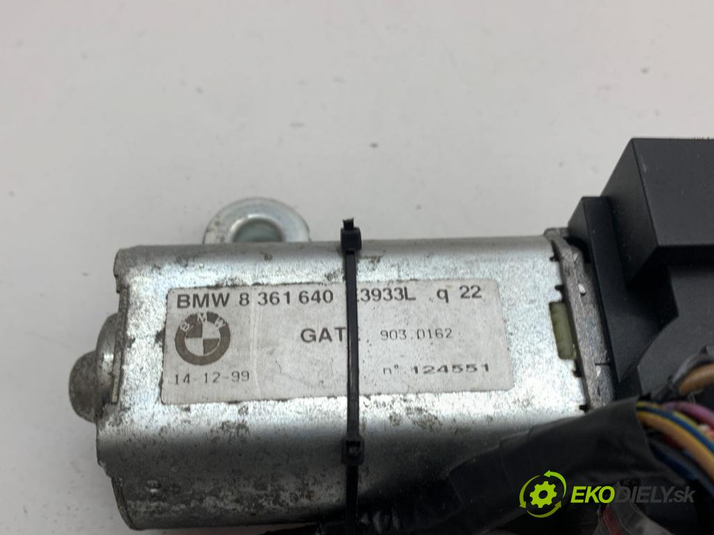 BMW E39 Kombi 2000 135 kW 530 d 2926 Motor stieračov zad 8361640